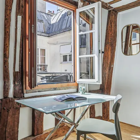 Bnbnova - Chic 1br Steps From The Louvre & Palais Royal & Opera Appartement Paris