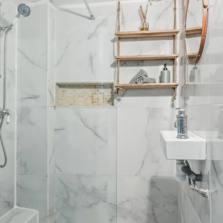 Appartement Bnbnova - Chic 1br Steps From The Louvre & Palais Royal & Opera *