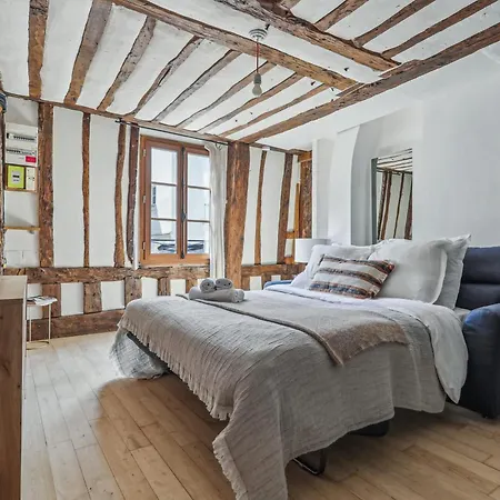 Bnbnova - Chic 1br Steps From The Louvre & Palais Royal & Opera Appartement